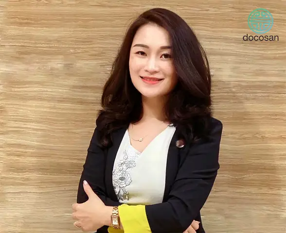 Top Bác Sĩ Chữa Rụng Tóc Giỏi, Uy Tín Tại Tphcm: Giúp Bạn Tìm Lại Mái Tóc Khỏe Mạnh