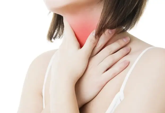 Thoát Khỏi Cảm Giác Khó Chịu: Cách Xử Lý Tóc Mắc Ở Cổ Họng Hiệu Quả Ngay Tại Nhà Thoát Khỏi Cảm Giác Khó Chịu: Cách Xử Lý Tóc Mắc Ở Cổ Họng Hiệu Quả Ngay Tại Nhà