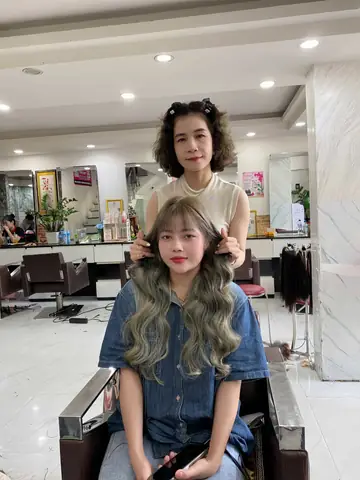 Top Salon Tóc Đẹp & Uy Tín Nhất Quảng Ngãi: Chọn Địa Chỉ Làm Tóc Lý Tưởng Top Salon Tóc Đẹp & Uy Tín Nhất Quảng Ngãi: Chọn Địa Chỉ Làm Tóc Lý Tưởng