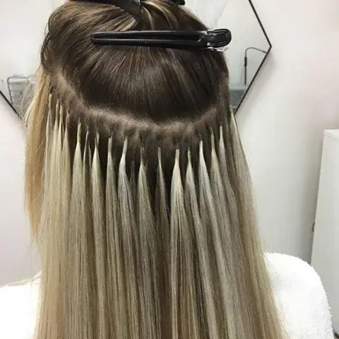 Bí Quyết Vàng: Cách Chăm Sóc Tóc Nối Bền Đẹp & Mượt Mà Tại Nhà Bí Quyết Vàng: Cách Chăm Sóc Tóc Nối Bền Đẹp & Mượt Mà Tại Nhà