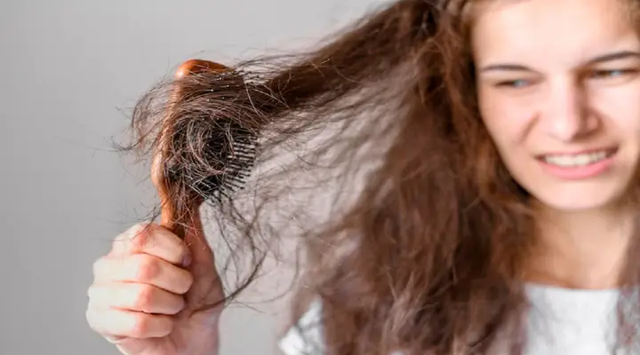 9+ Cách Gội Đầu Đúng Cách Để Tóc Không Bị Xù Tự Nhiên Ngay Tại Nhà