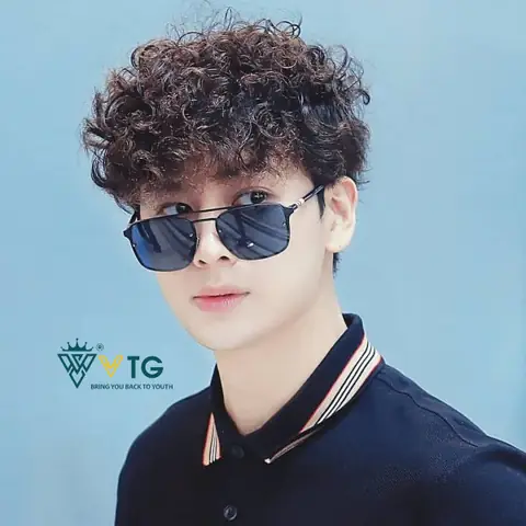 Cách Đơn Giản Uốn Tóc Xoăn Nhẹ Tại Nhà Cho Nam Giúp Bạn Tự Tin Phong Cách Cách Đơn Giản Uốn Tóc Xoăn Nhẹ Tại Nhà Cho Nam Giúp Bạn Tự Tin Phong Cách