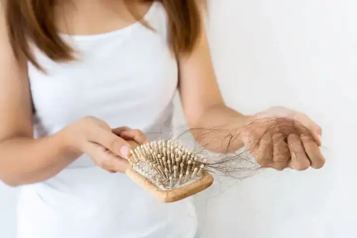 9+ Cách Ngăn Ngừa Rụng Tóc Sau Sinh Hiệu Quả Cho Mẹ Bỉm Sữa