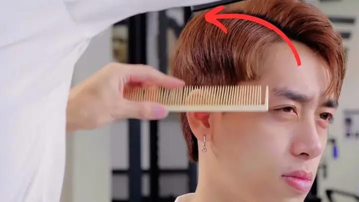 Cách Sấy Tóc Nam Phồng Tại Nhà Chuẩn Salon: Bí Quyết Tóc Bồng Bềnh Nam Tính Cách Sấy Tóc Nam Phồng Tại Nhà Chuẩn Salon: Bí Quyết Tóc Bồng Bềnh Nam Tính