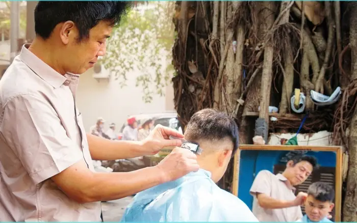 Cắt Tóc Gội Đầu Có Phải Đóng Thuế Không? Cập Nhật Quy Định Mới Nhất 2026