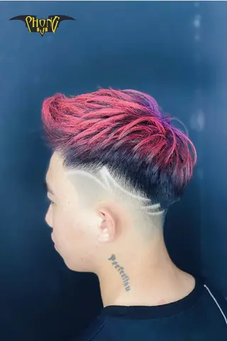 Khám Phá Các Kiểu Tóc Kẻ Vạch Đẹp: Xu Hướng Độc Đáo Cho Phái Mạnh Khám Phá Các Kiểu Tóc Kẻ Vạch Đẹp: Xu Hướng Độc Đáo Cho Phái Mạnh