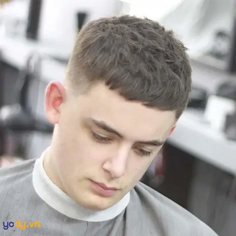 Top Kiểu Tóc Mohican Không Vuốt Đẹp Nhất: Phong Cách Lịch Lãm Cho Phái Mạnh Top Kiểu Tóc Mohican Không Vuốt Đẹp Nhất: Phong Cách Lịch Lãm Cho Phái Mạnh