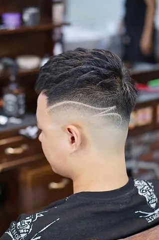 Khám Phá Các Kiểu Tóc Nam Đẹp Nhất Hà Nội: Hướng Dẫn Chọn Kiểu Tóc Phù Hợp Phong Cách & Khuôn Mặt