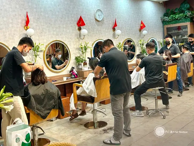 Chấm Chân Tóc Có Hại Không? Giải Đáp Chi Tiết Và Các Phương Pháp An Toàn