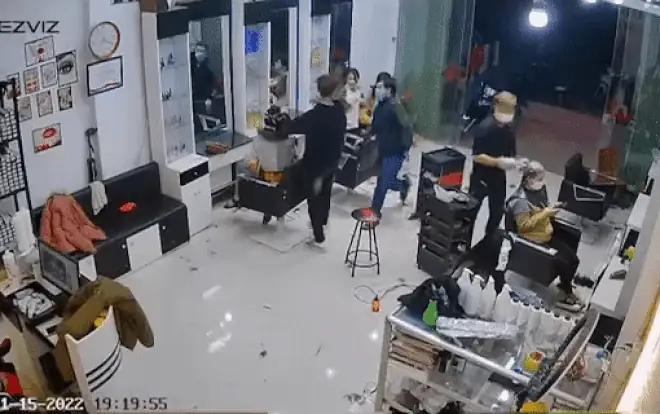 Bị Chồng Đánh Khi Đi Làm Tóc: Nguyên Nhân, Hậu Quả Và Cách Ứng Phó Bị Chồng Đánh Khi Đi Làm Tóc: Nguyên Nhân, Hậu Quả Và Cách Ứng Phó