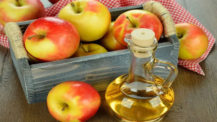 Giấm Táo Trị Rụng Tóc: Hiệu Quả, Cách Dùng & Lưu Ý An Toàn