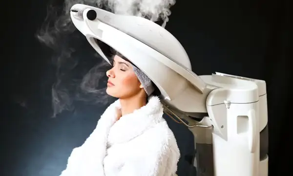 Hấp Dầu Tóc Bao Lâu Là Đúng? Cẩm Nang Chuẩn Salon Cho Mọi Loại Tóc Hấp Dầu Tóc Bao Lâu Là Đúng? Cẩm Nang Chuẩn Salon Cho Mọi Loại Tóc