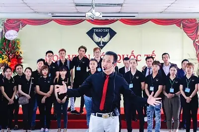 Học Viện Tóc Thảo Tây Gò Vấp: Khóa Học Chuyên Nghiệp & Cơ Hội Nghề Nghiệp Học Viện Tóc Thảo Tây Gò Vấp: Khóa Học Chuyên Nghiệp & Cơ Hội Nghề Nghiệp