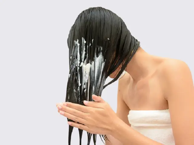 Hướng Dẫn Sử Dụng Dầu Xả Tóc Đúng Cách Để Có Mái Tóc Suôn Mượt, Óng Ả
