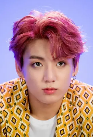 Jungkook Nhuộm Tóc 2 Màu: Khám Phá Các Kiểu Tóc Độc Đáo Và Gây Sốt Của Idol Bts