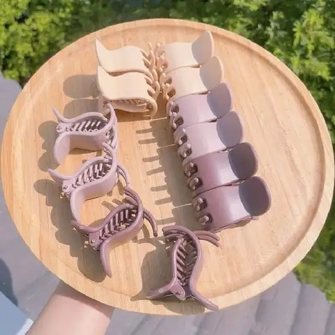 Kẹp Tóc Càng Cua 5 Răng: Chọn Lựa Hoàn Hảo Cho Mọi Kiểu Tóc & Hướng Dẫn Sử Dụng Chi Tiết