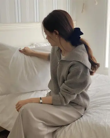 Khi Ngủ Nên Để Tóc Như Thế Nào Để Giữ Tóc Khỏe Đẹp Và Hạn Chế Gãy Rụng?