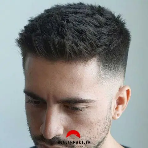 Kiểu Tóc Cho Dân Văn Phòng: Gọn Gàng, Thanh Lịch & Nâng Tầm Phong Cách