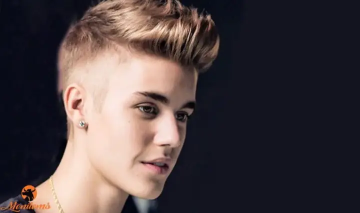 Kiểu Tóc Faux Hawk: Hướng Dẫn Tạo Kiểu, Biến Tấu Cá Tính Cho Phái Mạnh Kiểu Tóc Faux Hawk: Hướng Dẫn Tạo Kiểu, Biến Tấu Cá Tính Cho Phái Mạnh