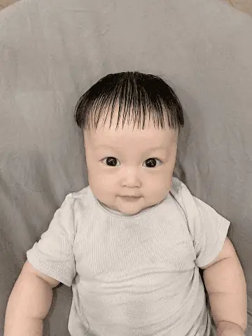 25+ Kiểu Tóc Ngộ Nghĩnh Cho Bé Trai: Dễ Thương, Phong Cách & Hợp Xu Hướng Mới Nhất