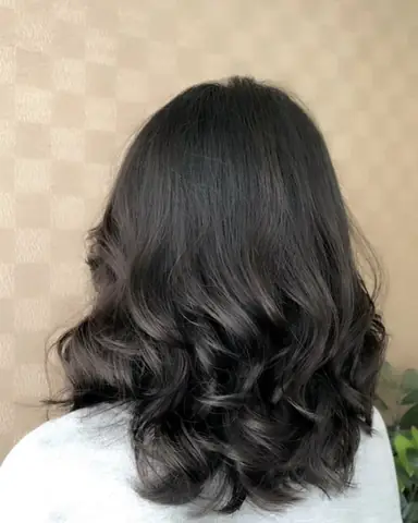 25+ Kiểu Tóc Xoăn Đuôi Đẹp Cho Nữ: Nâng Tầm Phong Cách Thanh Lịch & Hiện Đại 25+ Kiểu Tóc Xoăn Đuôi Đẹp Cho Nữ: Nâng Tầm Phong Cách Thanh Lịch & Hiện Đại