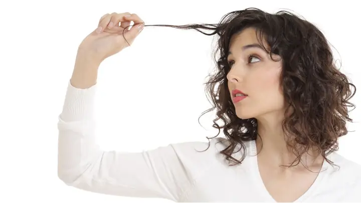 Bí Quyết Sở Hữu Mái Tóc Cứng Khỏe, Chắc Chắn Và Bồng Bềnh Tự Nhiên Bí Quyết Sở Hữu Mái Tóc Cứng Khỏe, Chắc Chắn Và Bồng Bềnh Tự Nhiên