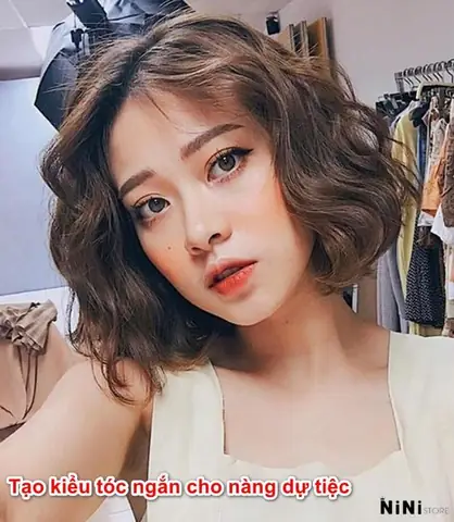 15+ Kiểu Tóc Đi Đám Cưới Đơn Giản, Sang Trọng Cho Tóc Ngắn Dễ Làm Tại Nhà 15+ Kiểu Tóc Đi Đám Cưới Đơn Giản, Sang Trọng Cho Tóc Ngắn Dễ Làm Tại Nhà