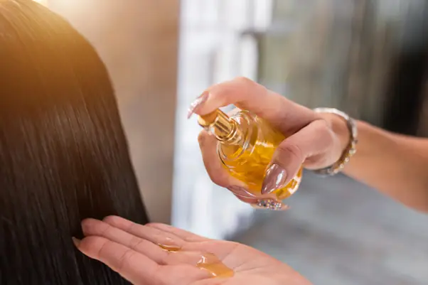Làm Tóc Xong Có Nên Hấp Luôn Không? Thời Điểm Vàng Hấp Phục Hồi Tóc