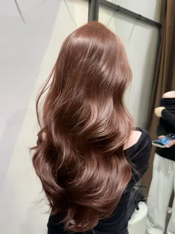 Màu Tóc Socola Ánh Đồng: Tông Màu Nhuộm "bắt Trend" Cho Mọi Cô Nàng