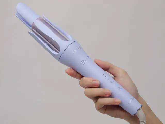 Máy Ép Tóc Làm Xoăn: Bí Quyết Sở Hữu Mái Tóc Bồng Bềnh Chuẩn Salon Tại Nhà Máy Ép Tóc Làm Xoăn: Bí Quyết Sở Hữu Mái Tóc Bồng Bềnh Chuẩn Salon Tại Nhà