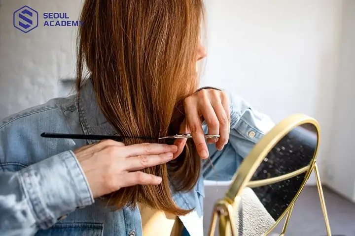 Nhà Có Đám Tang Có Được Cắt Tóc Không? Giải Đáp Phong Tục Kiêng Kỵ 49 Ngày