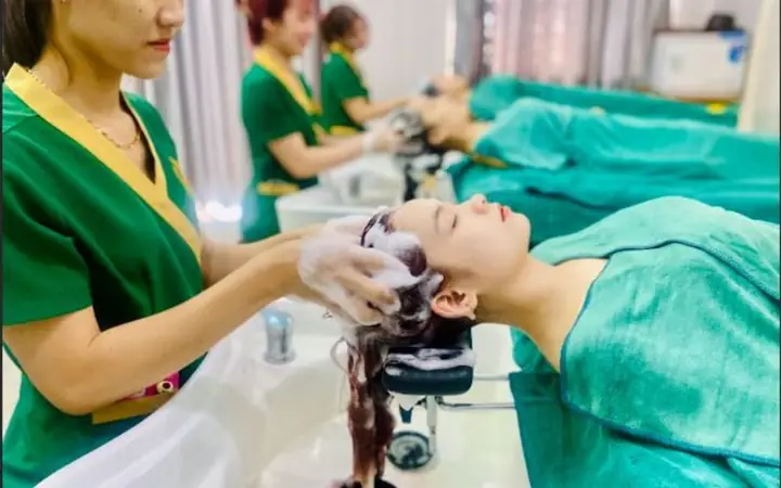Bao Lâu Nên Gội Đầu Sau Khi Nhuộm Tóc Để Giữ Màu Bền Lâu? Bao Lâu Nên Gội Đầu Sau Khi Nhuộm Tóc Để Giữ Màu Bền Lâu?