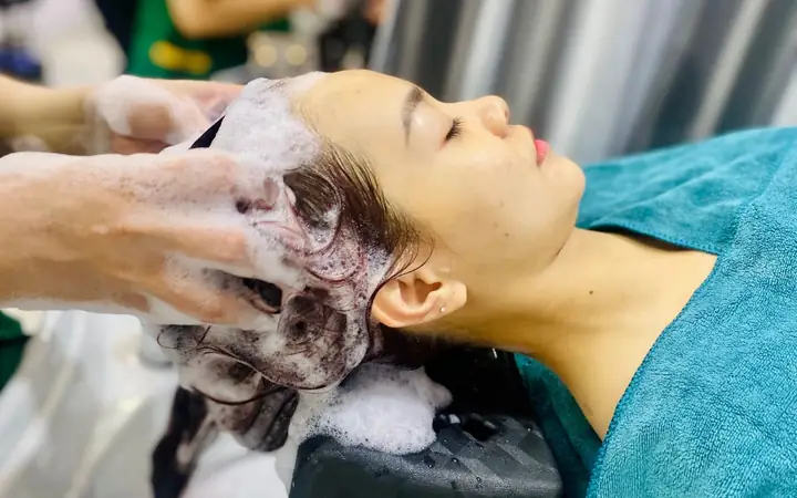 Bao Lâu Nên Gội Đầu Sau Khi Nhuộm Tóc Để Giữ Màu Bền Lâu? Bao Lâu Nên Gội Đầu Sau Khi Nhuộm Tóc Để Giữ Màu Bền Lâu?