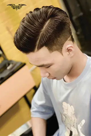 Nhuộm Tóc Màu Nào Sáng Da Cho Nam? Top Màu Tóc Tôn Da Cực Chuẩn 2026