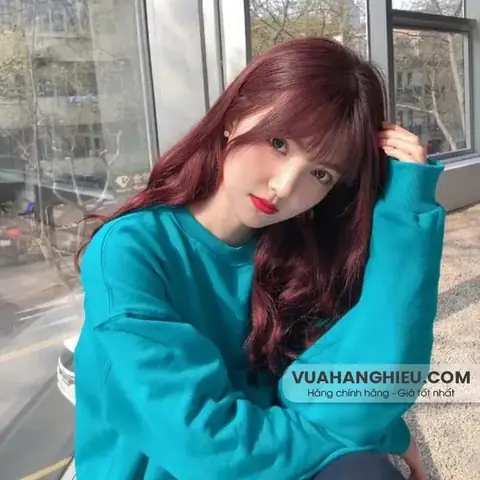 Nhuộm Tóc Màu Nâu Đỏ Có Cần Tẩy Tóc Không? Hướng Dẫn Chi Tiết Từ A-z Nhuộm Tóc Màu Nâu Đỏ Có Cần Tẩy Tóc Không? Hướng Dẫn Chi Tiết Từ A-z