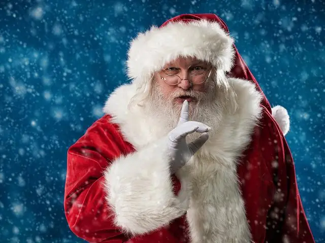 Ông Già Noel Tóc Râu Bạc Phơ: Hình Ảnh, Bài Hát Và Ý Nghĩa Giáng Sinh