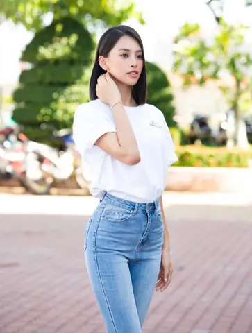 Phối Đồ Chuẩn Chỉnh Cho Tóc Ngang Vai: Biến Hóa Phong Cách Đa Dạng, Tự Tin Mỗi Ngày Phối Đồ Chuẩn Chỉnh Cho Tóc Ngang Vai: Biến Hóa Phong Cách Đa Dạng, Tự Tin Mỗi Ngày