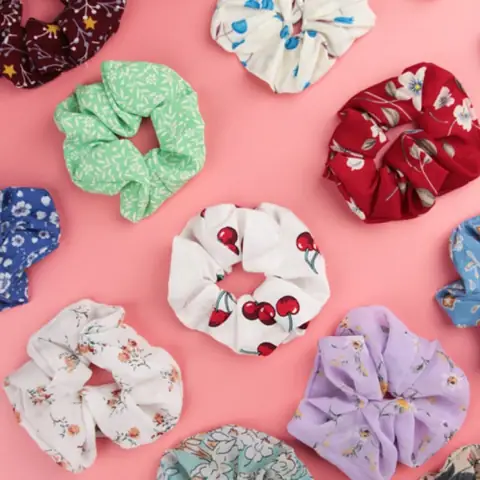 Hướng Dẫn Chi Tiết Làm Phụ Kiện Dây Buộc Tóc Handmade Đẹp Mắt & Sáng Tạo Hướng Dẫn Chi Tiết Làm Phụ Kiện Dây Buộc Tóc Handmade Đẹp Mắt & Sáng Tạo