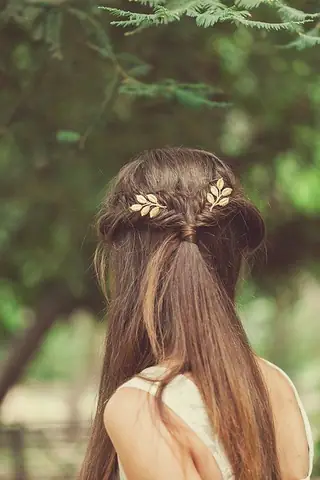Top 10+ Phụ Kiện Trang Trí Tóc Nữ Đẹp, Hot Trend 2026 | Mua Ngay Giá Tốt Top 10+ Phụ Kiện Trang Trí Tóc Nữ Đẹp, Hot Trend 2026 | Mua Ngay Giá Tốt