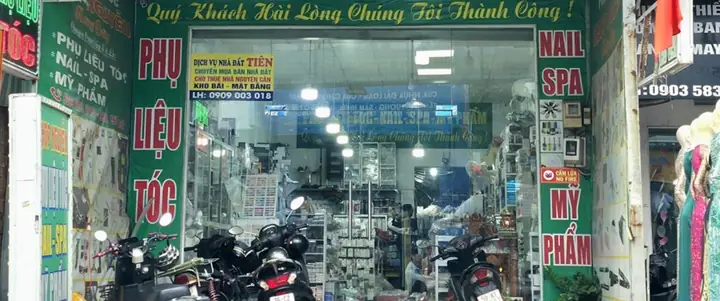 Top 10 Địa Điểm Mua Phụ Liệu Tóc Sài Gòn Uy Tín, Chất Lượng Nhất 2026