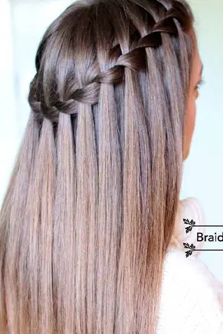 Hướng Dẫn Tết Tóc Thác Nước Đơn Giản, Nhanh Chóng Cho Mọi Cô Nàng Hướng Dẫn Tết Tóc Thác Nước Đơn Giản, Nhanh Chóng Cho Mọi Cô Nàng