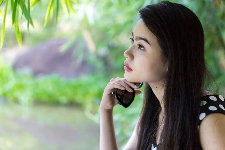 Tóc Demi Garçon: Định Nghĩa, Kiểu Biến Tấu & Cách Chăm Sóc Kiểu Tóc Cá Tính