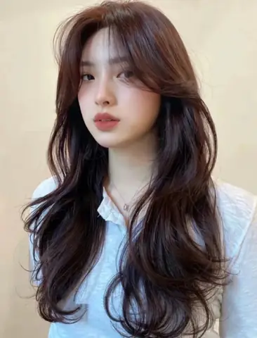 Tóc Gợn Sóng Tự Nhiên: Bí Quyết Sở Hữu Mái Tóc Bồng Bềnh, Cuốn Hút Chuẩn Style