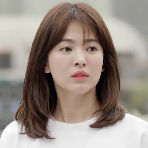 Tóc Mái Thưa Song Hye Kyo: Bí Quyết Hack Tuổi & Tạo Kiểu Chuẩn "tỷ Tỷ"
