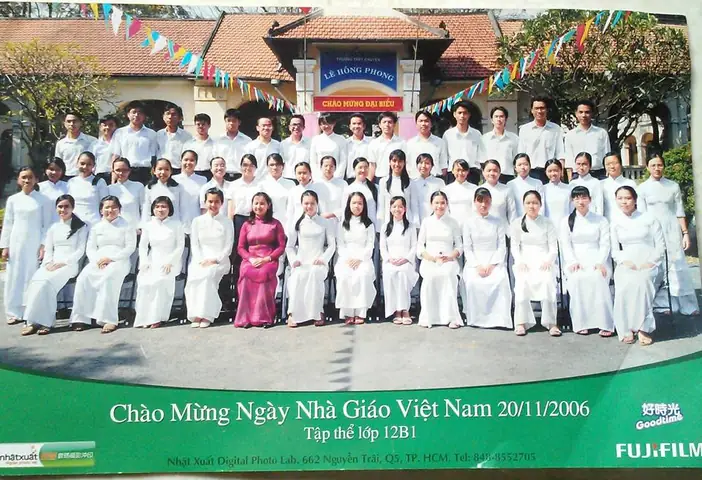 Tóc Tiên Học Trường Nào? Lộ Trình Học Tập Và Sự Nghiệp Đáng Ngưỡng Mộ Của Nữ Ca Sĩ Tóc Tiên Học Trường Nào? Lộ Trình Học Tập Và Sự Nghiệp Đáng Ngưỡng Mộ Của Nữ Ca Sĩ