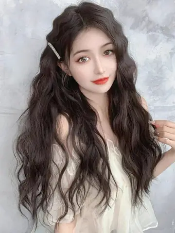 Tóc Xoăn Hippie Lọn To: Biến Tấu Phong Cách Tự Do, Quyến Rũ Cho Nàng
