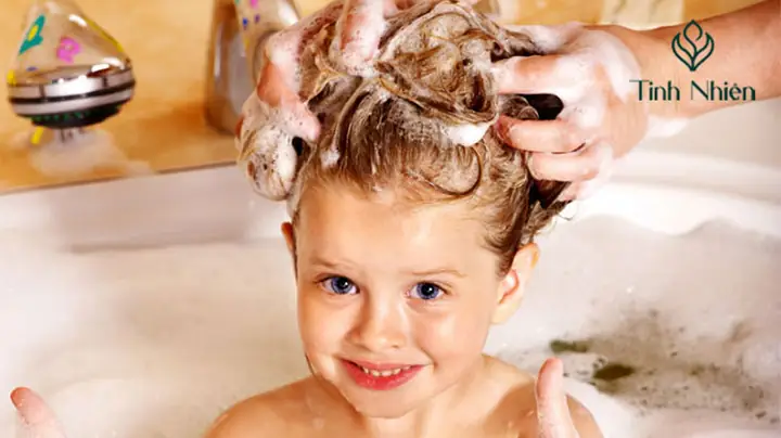 Trẻ Em Có Nên Dùng Dầu Xả Tóc: Hướng Dẫn Chi Tiết Cho Cha Mẹ Trẻ Em Có Nên Dùng Dầu Xả Tóc: Hướng Dẫn Chi Tiết Cho Cha Mẹ
