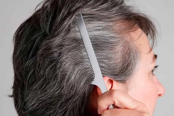 Tự Dưng Rụng Tóc Nhiều: Nguyên Nhân, Dấu Hiệu & Cách Khắc Phục Hiệu Quả Tự Dưng Rụng Tóc Nhiều: Nguyên Nhân, Dấu Hiệu & Cách Khắc Phục Hiệu Quả